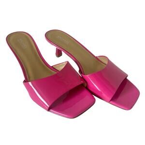 MICHAEL Michael Kors Pink and Silver Amal Patent Leather Kitten Sandals • Sz 7.5